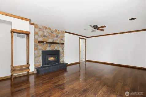 1708 S Visscher Street Tacoma WA 98465