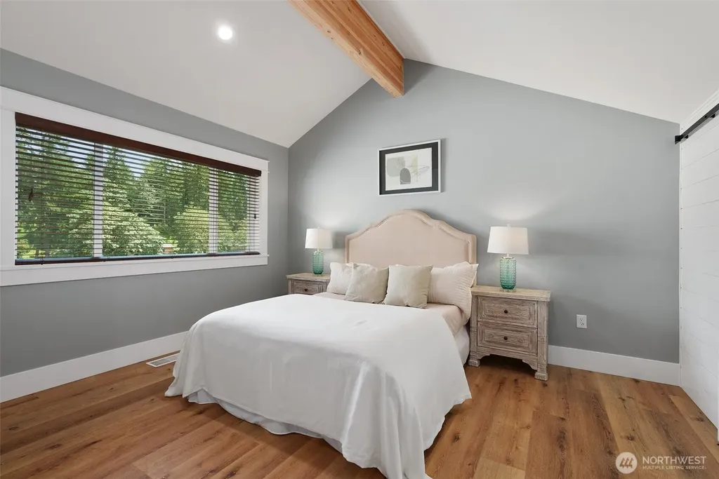 4914 Thompson Lane SE Olympia WA 98513
