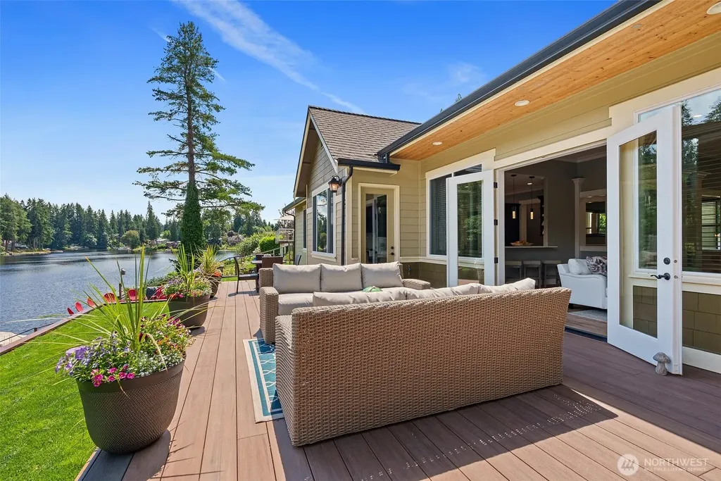 4914 Thompson Lane SE Olympia WA 98513