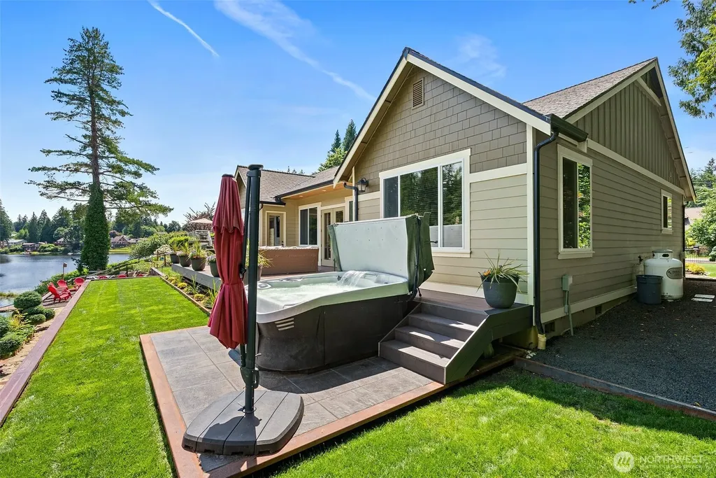 4914 Thompson Lane SE Olympia WA 98513