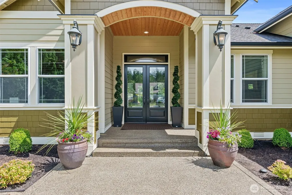 4914 Thompson Lane SE Olympia WA 98513