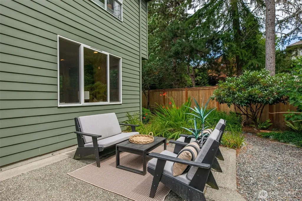 15605 60th Drive SE Snohomish WA 98296