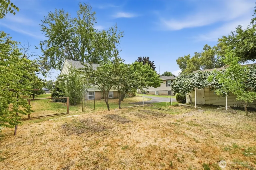 1020 S College Avenue College Place WA 99324