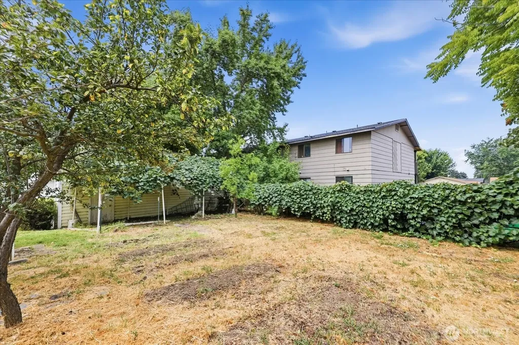 1020 S College Avenue College Place WA 99324