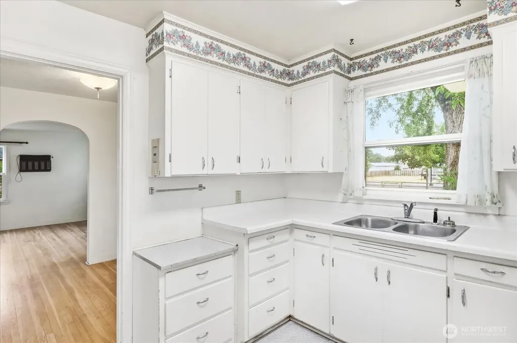 1020 S College Avenue College Place WA 99324