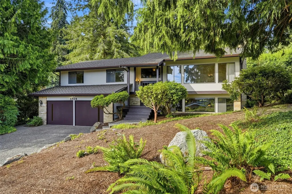 8530 Frederick Place Edmonds WA 98026