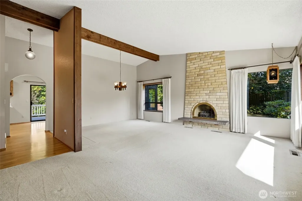 8530 Frederick Place Edmonds WA 98026
