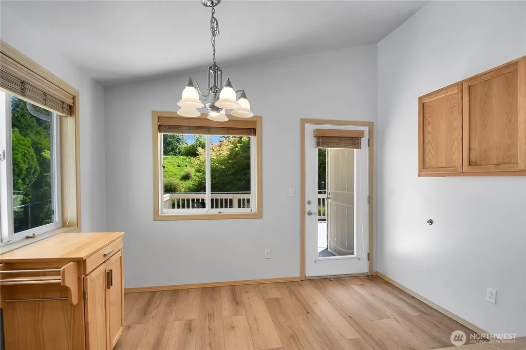 6005 74th Avenue NE Marysville WA 98270