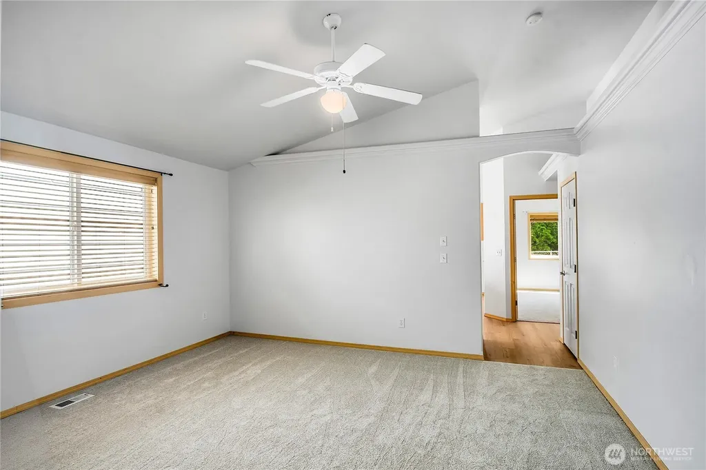 6005 74th Avenue NE Marysville WA 98270