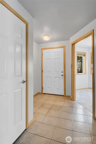 6005 74th Avenue NE Marysville WA 98270