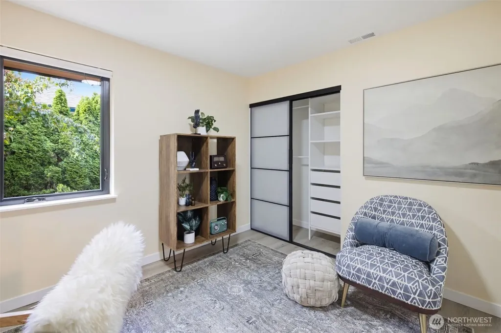 9518 18th Avenue NW Seattle WA 98117