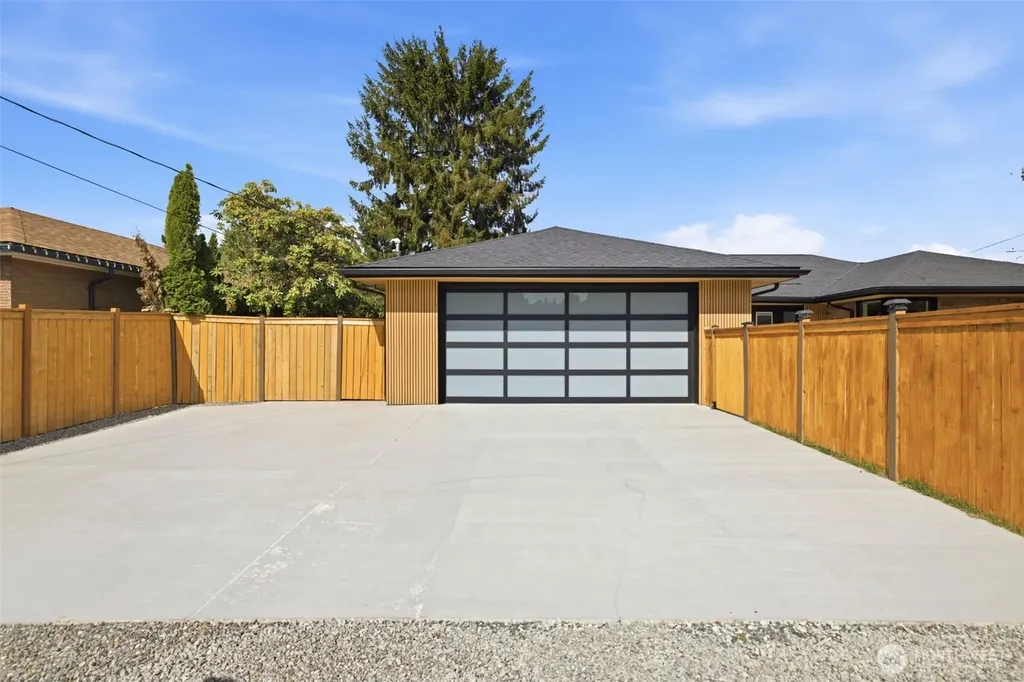 9518 18th Avenue NW Seattle WA 98117