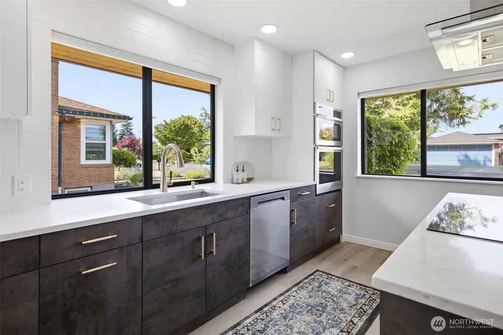 9518 18th Avenue NW Seattle WA 98117