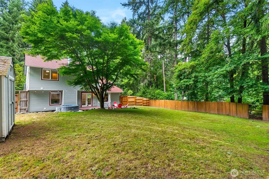 7649 Kittiwake Dr. SE Olympia WA 98513