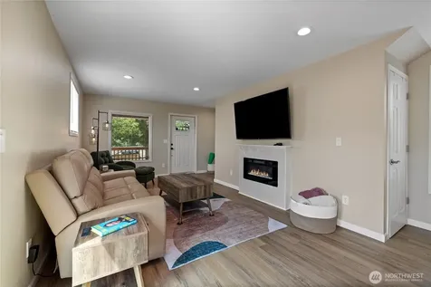 2513 S Hosmer Street Tacoma WA 98405