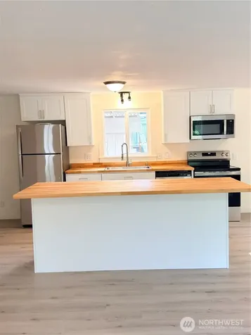 3111 28th St Ct E Tacoma WA 98443
