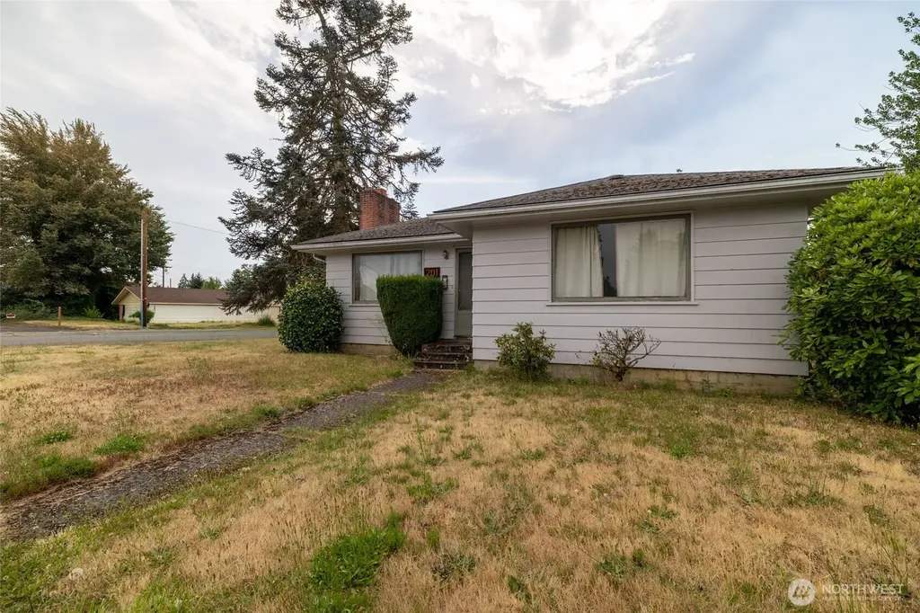 201 Harrison Avenue Centralia WA 98531