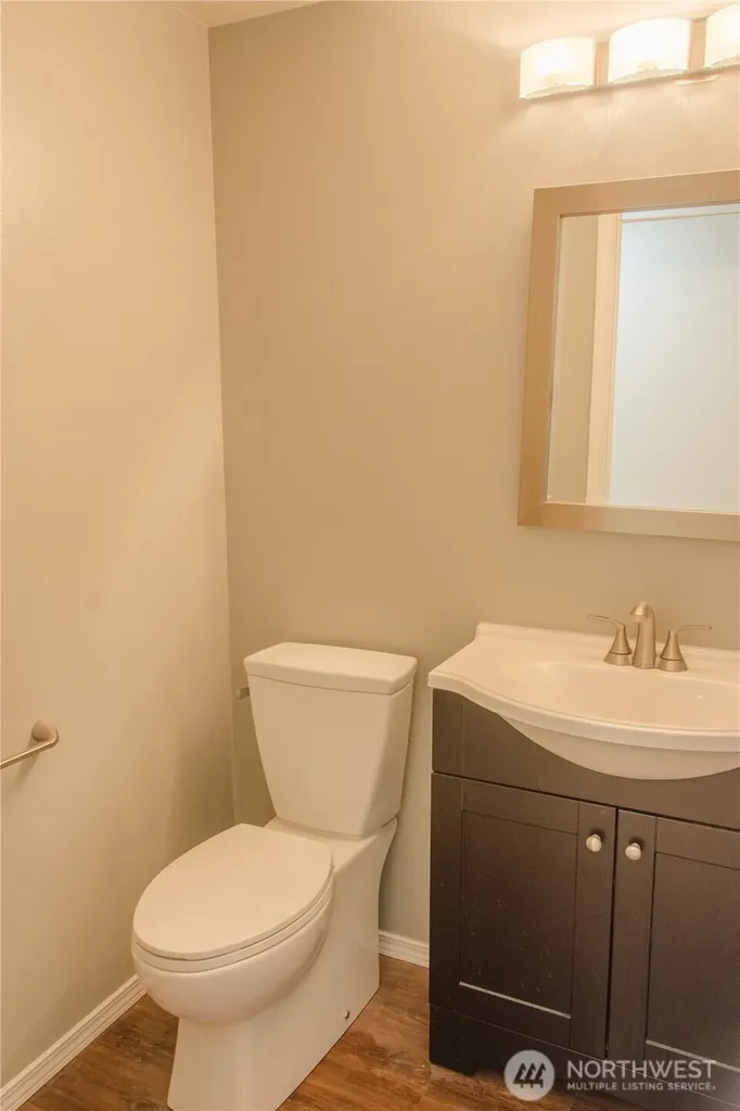 23954 SE 42nd Place Sammamish WA 98029