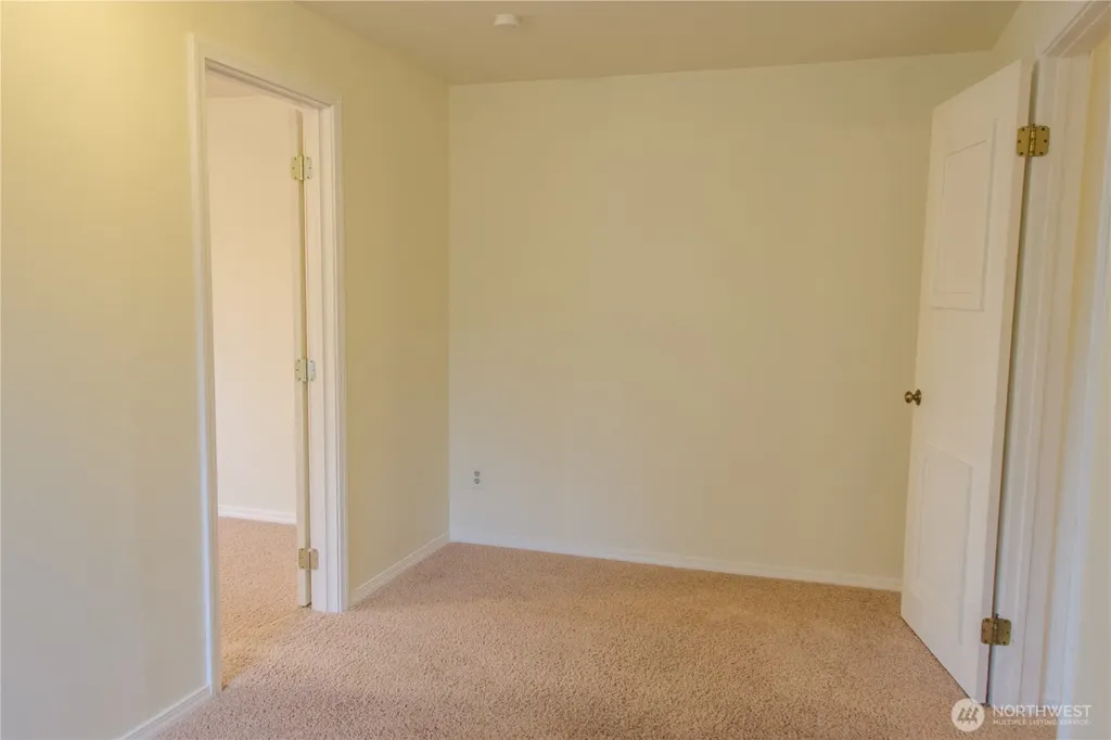 23954 SE 42nd Place Sammamish WA 98029