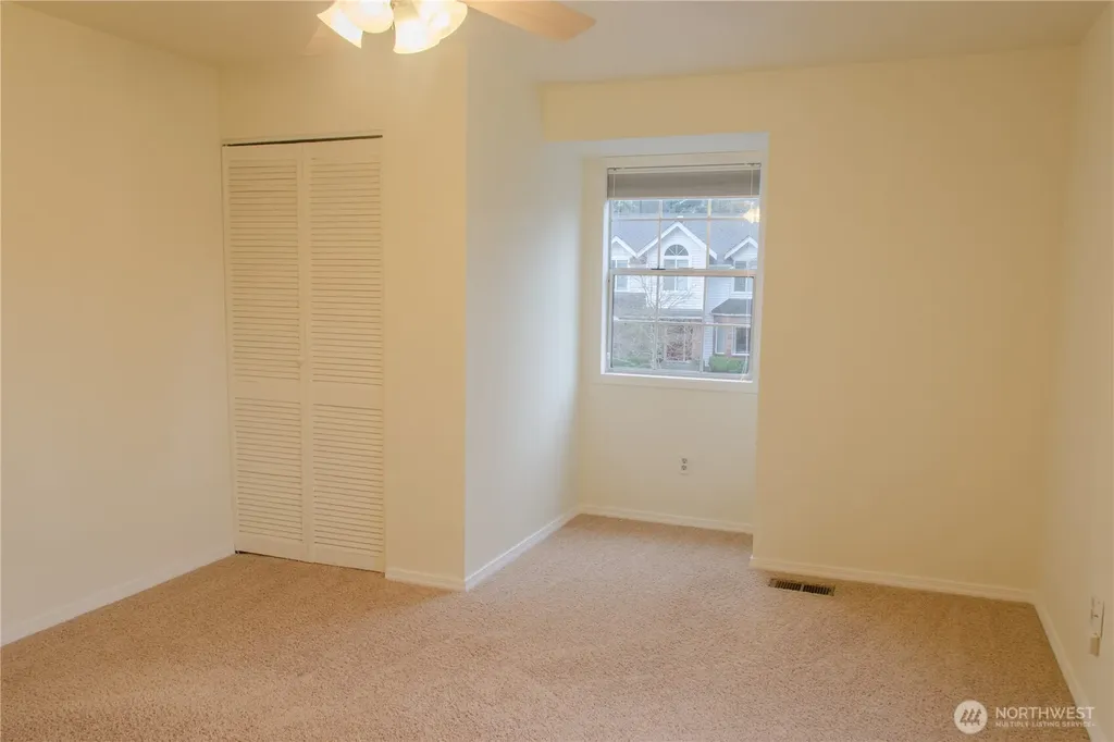 23954 SE 42nd Place Sammamish WA 98029