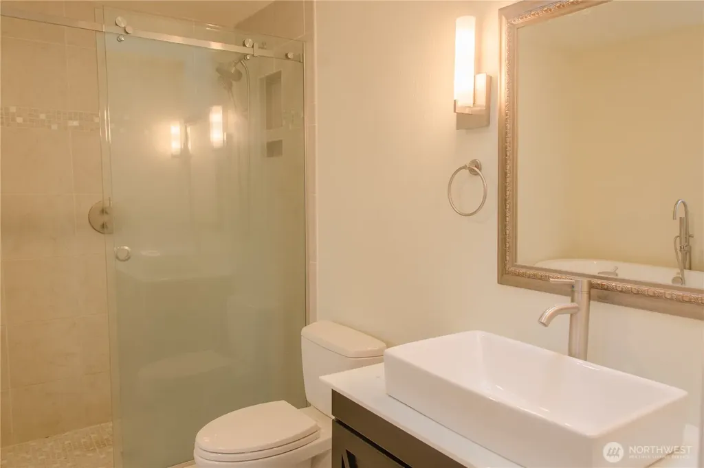 23954 SE 42nd Place Sammamish WA 98029