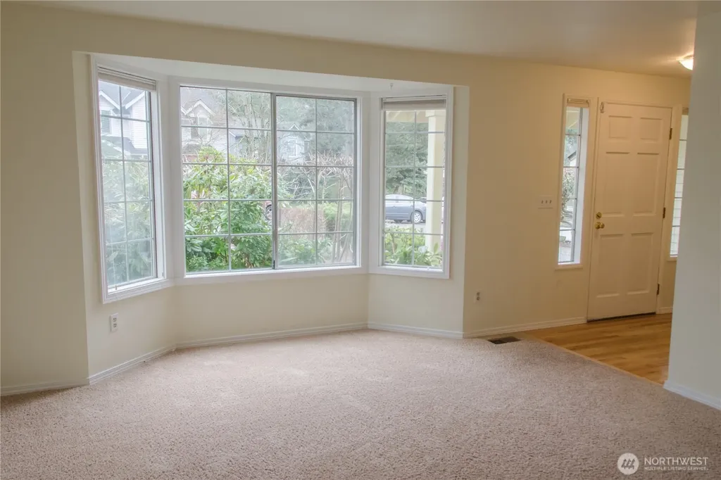 23954 SE 42nd Place Sammamish WA 98029
