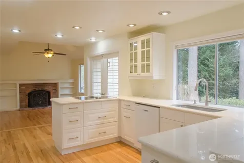 23954 SE 42nd Place Sammamish WA 98029