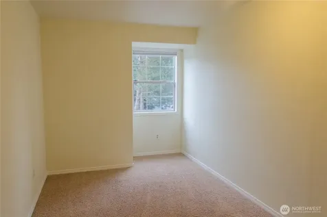 23954 SE 42nd Place Sammamish WA 98029
