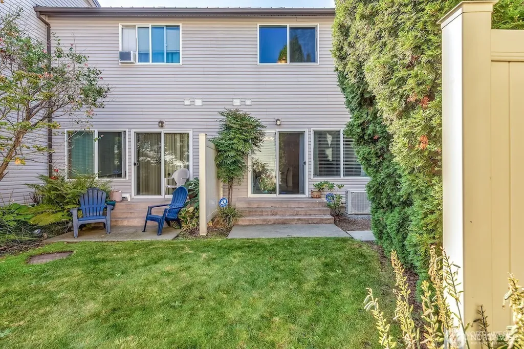 418 SE 17th Street Auburn WA 98002