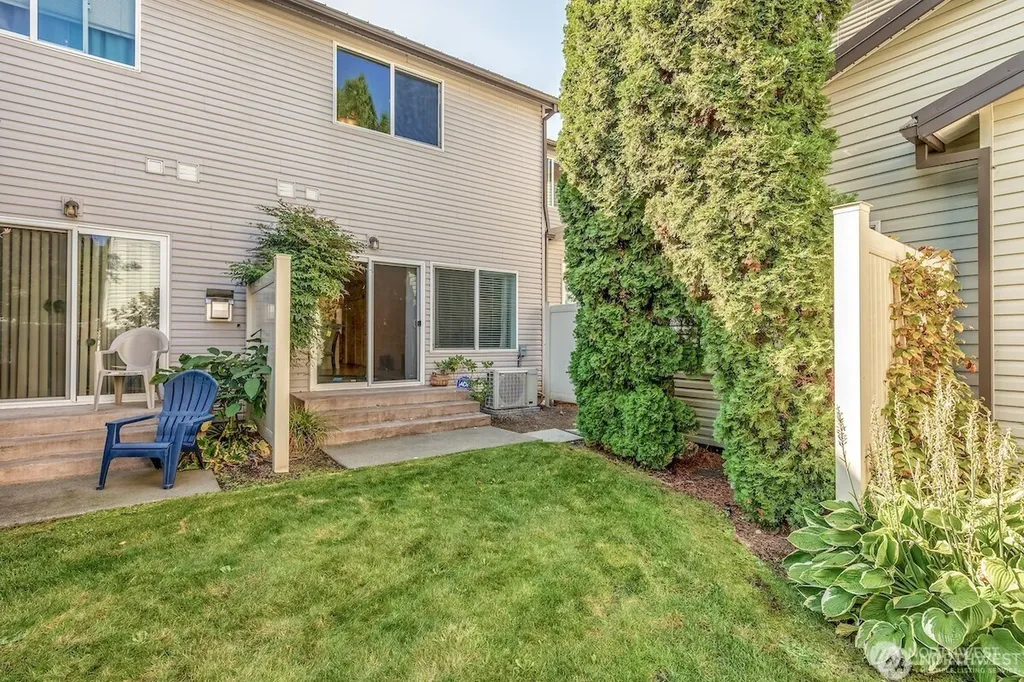 418 SE 17th Street Auburn WA 98002