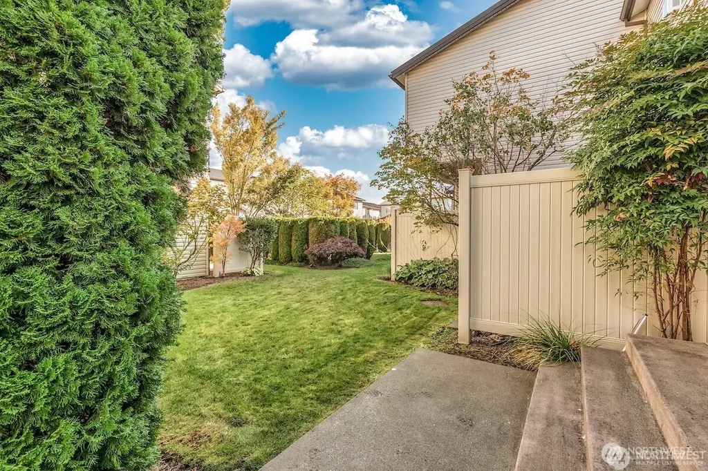 418 SE 17th Street Auburn WA 98002