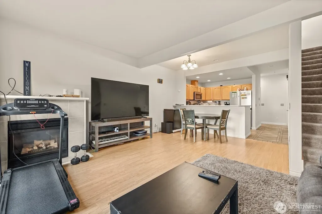 418 SE 17th Street Auburn WA 98002