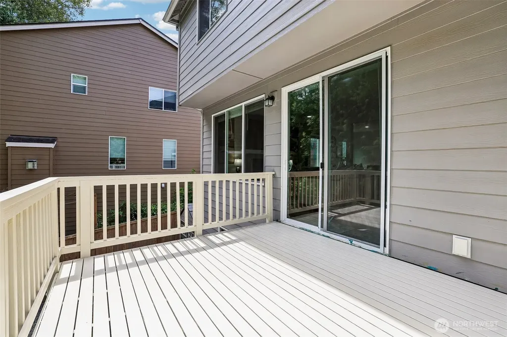 709 SE 101st Avenue SE Lake Stevens WA 98258