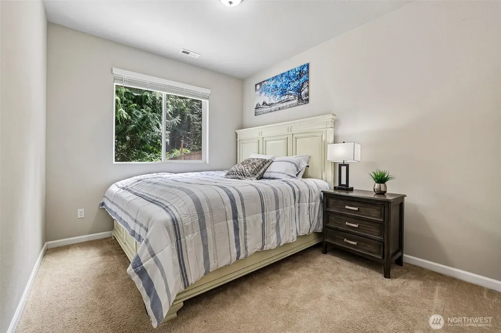 709 SE 101st Avenue SE Lake Stevens WA 98258
