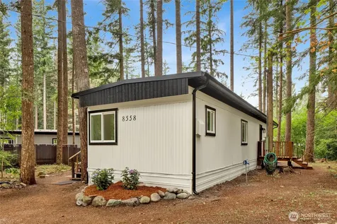 8558 Golden Valley Drive Maple Falls WA 98266