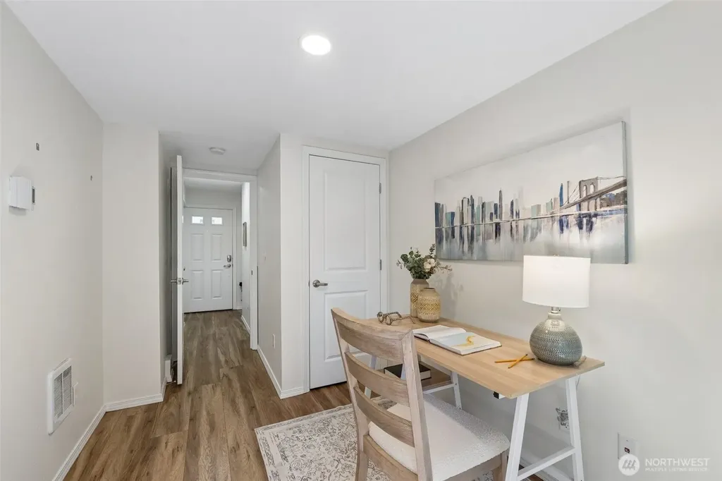 516 N 46th Street Seattle WA 98103