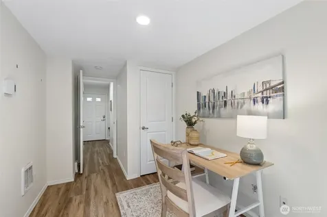 516 N 46th Street Seattle WA 98103