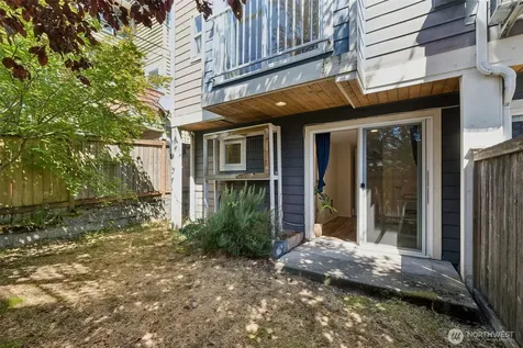 516 N 46th Street Seattle WA 98103