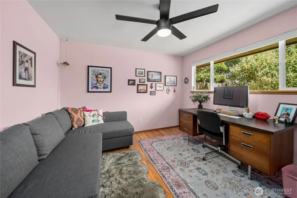16630 3rd Avenue S Burien WA 98148