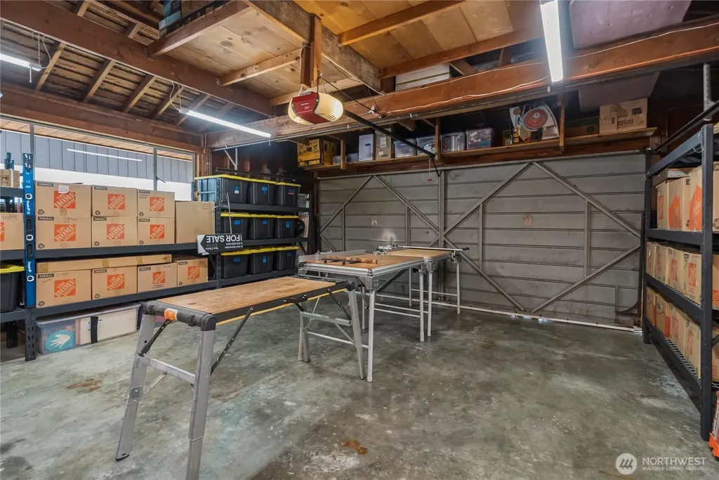 16630 3rd Avenue S Burien WA 98148
