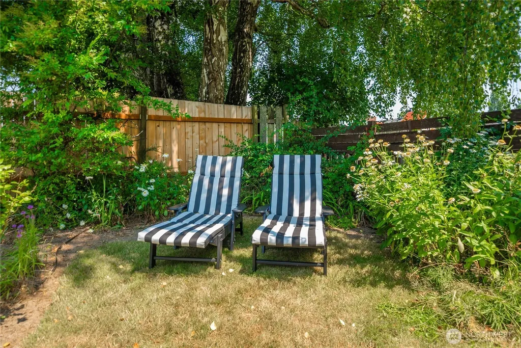 16630 3rd Avenue S Burien WA 98148
