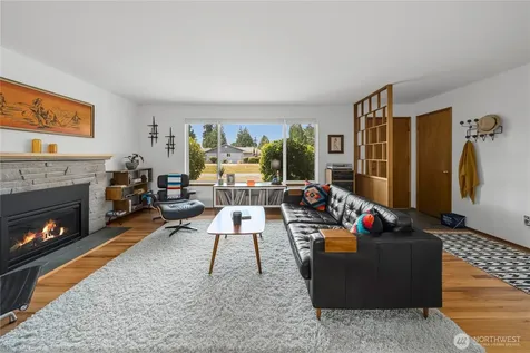 16630 3rd Avenue S Burien WA 98148