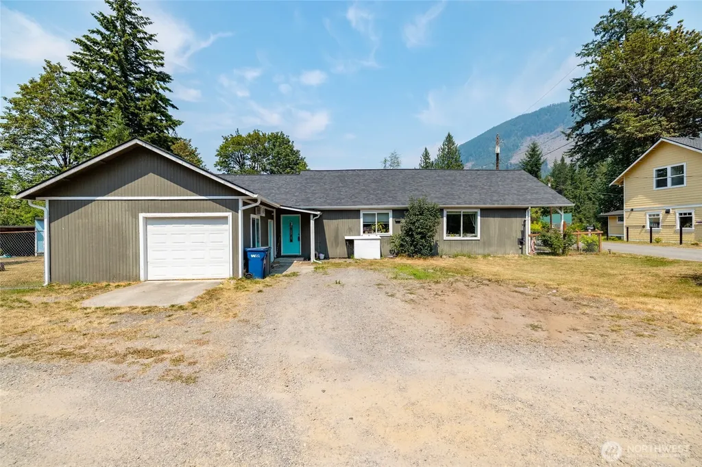 26706 469th Avenue NE Darrington WA 98241