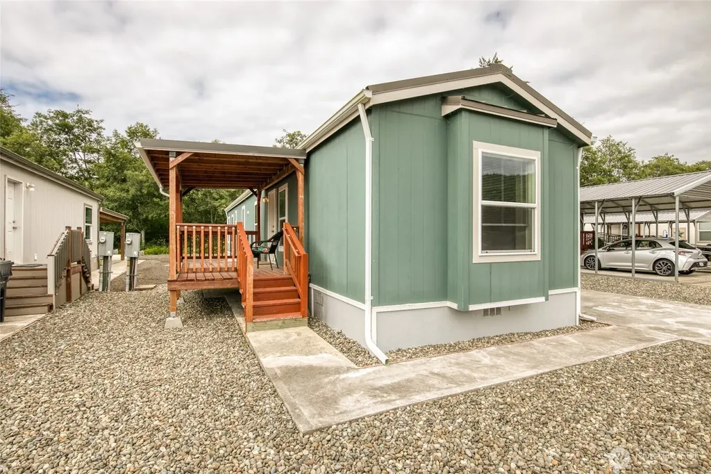 2010 Broadway Avenue Hoquiam WA 98550