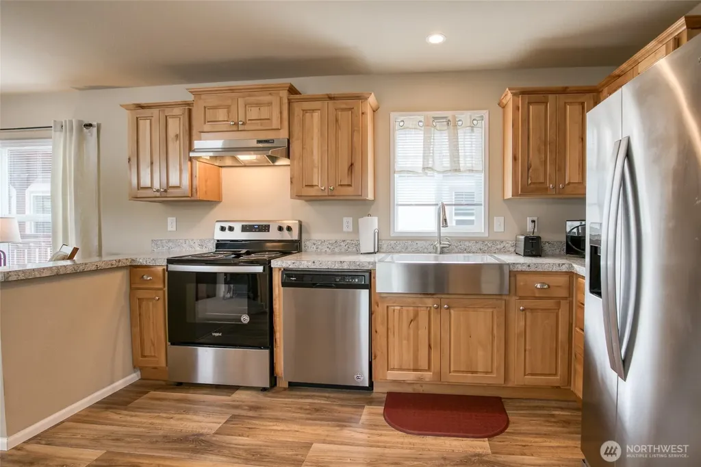 2010 Broadway Avenue Hoquiam WA 98550