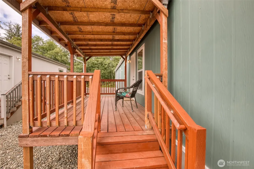 2010 Broadway Avenue Hoquiam WA 98550