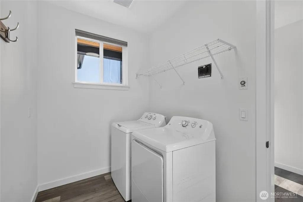 1907 Cay Way Anacortes WA 98221