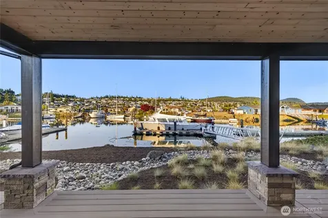 1907 Cay Way Anacortes WA 98221