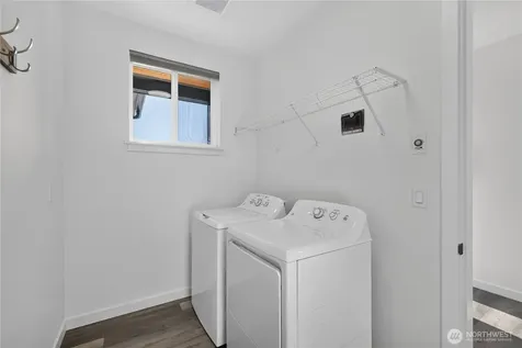 1907 Cay Way Anacortes WA 98221