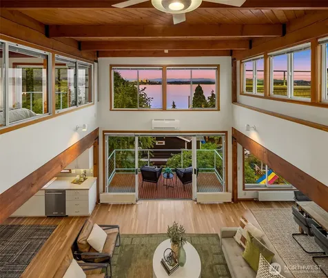 3751 E Columbia Street Seattle WA 98122